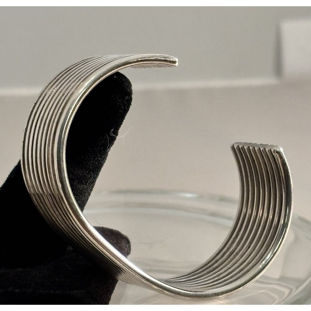 Vintage Mike Bird Romero Sterling 9 Row CUFF BRACELET Ohkay Owingeh Pueblo/Tewa - Picture 7 of 10